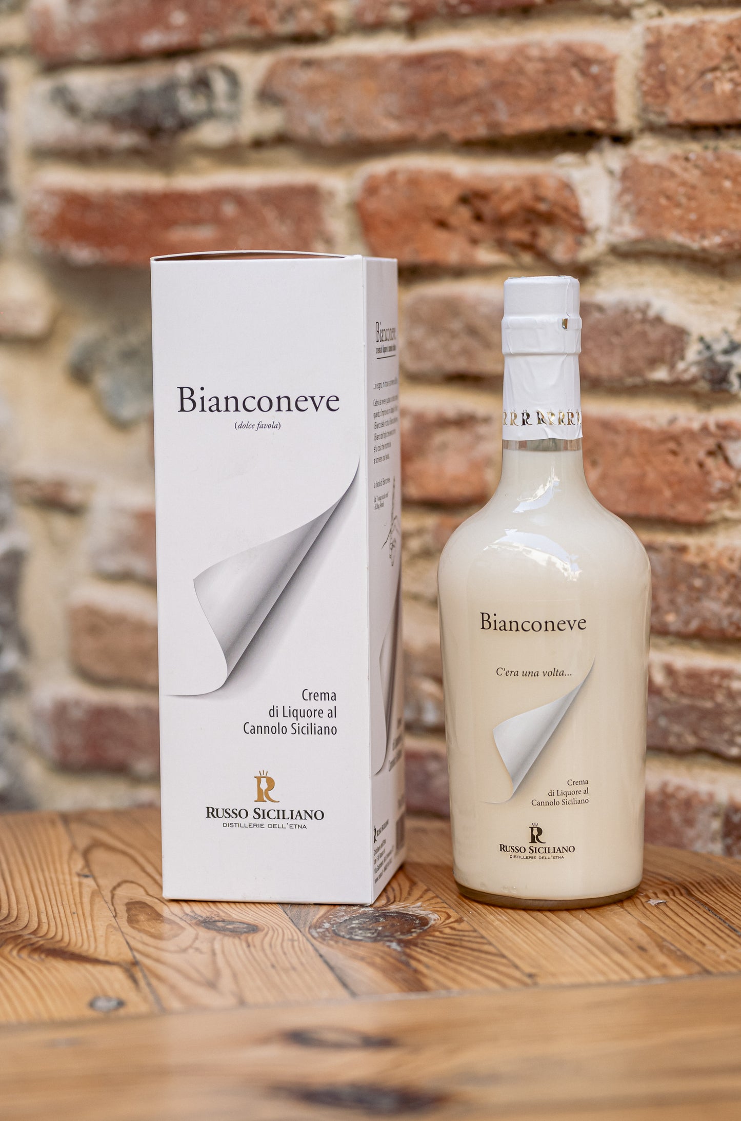 BIANCONEVE 17% - Liquore al Cannolo Siciliano